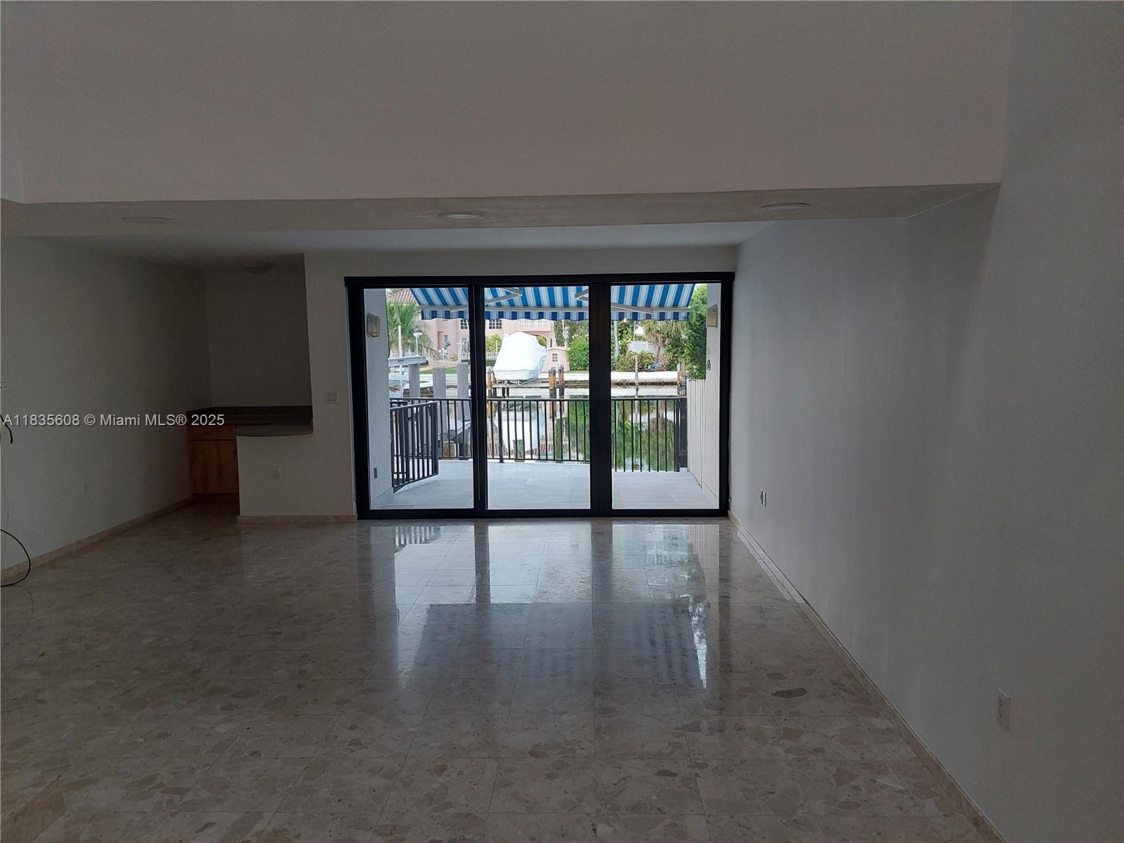 POINCIANA IS YT & RCQ CLU - Residential Lease