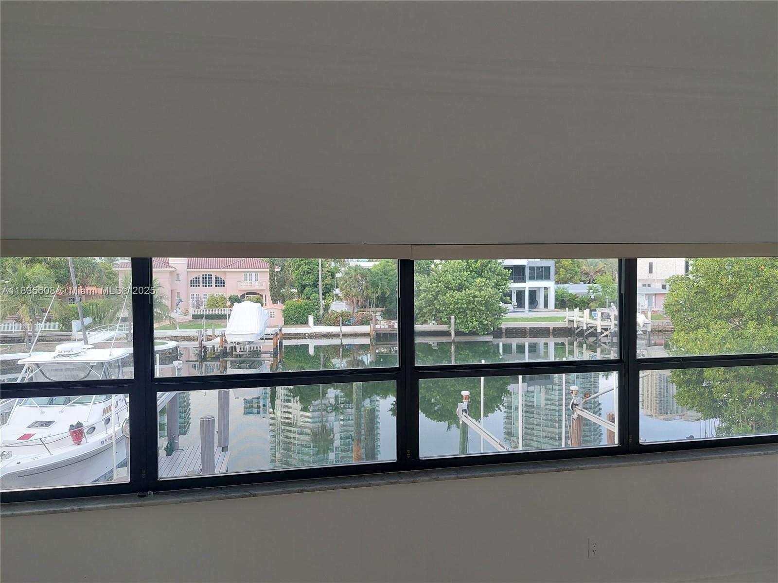 POINCIANA IS YT & RCQ CLU - Residential Lease