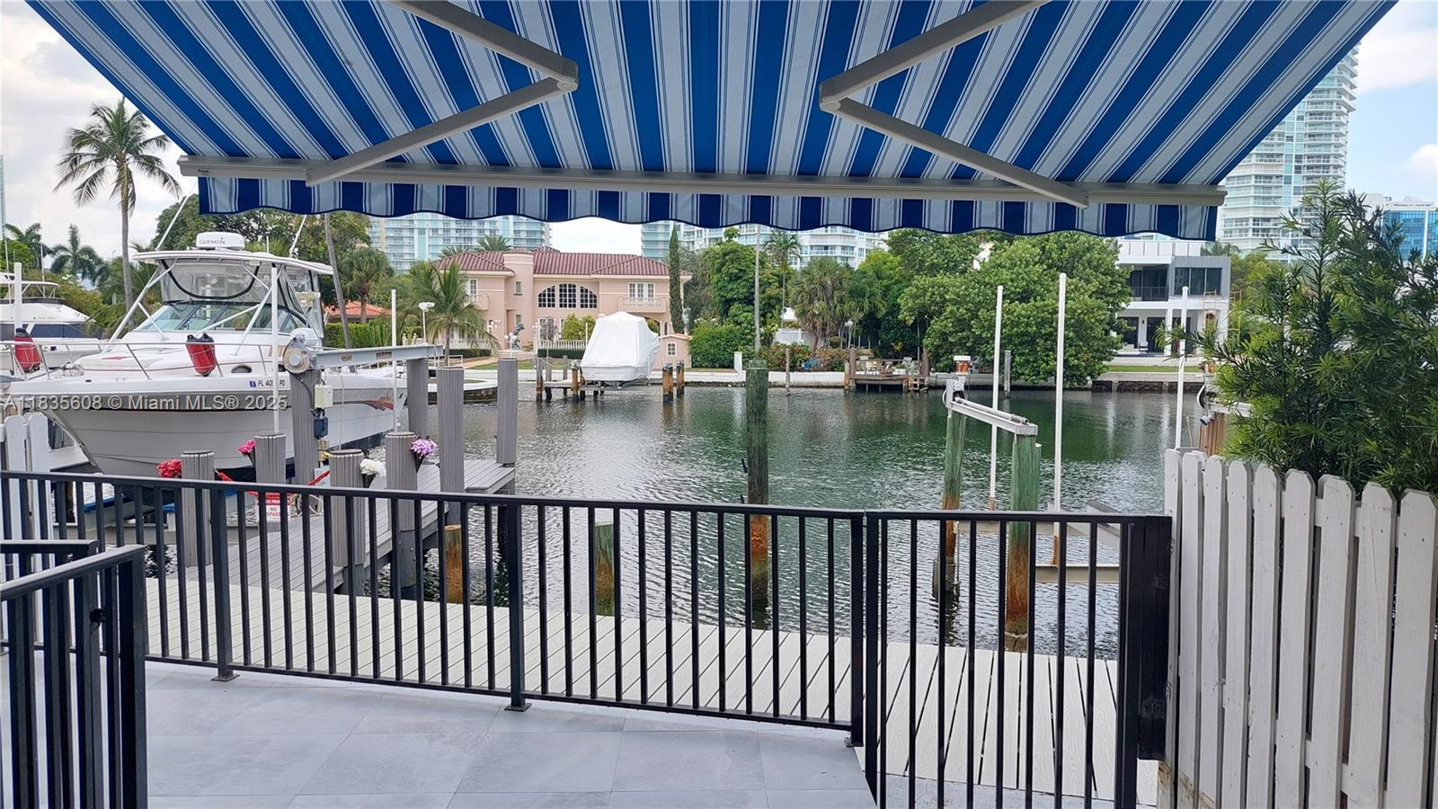 POINCIANA IS YT & RCQ CLU - Residential Lease