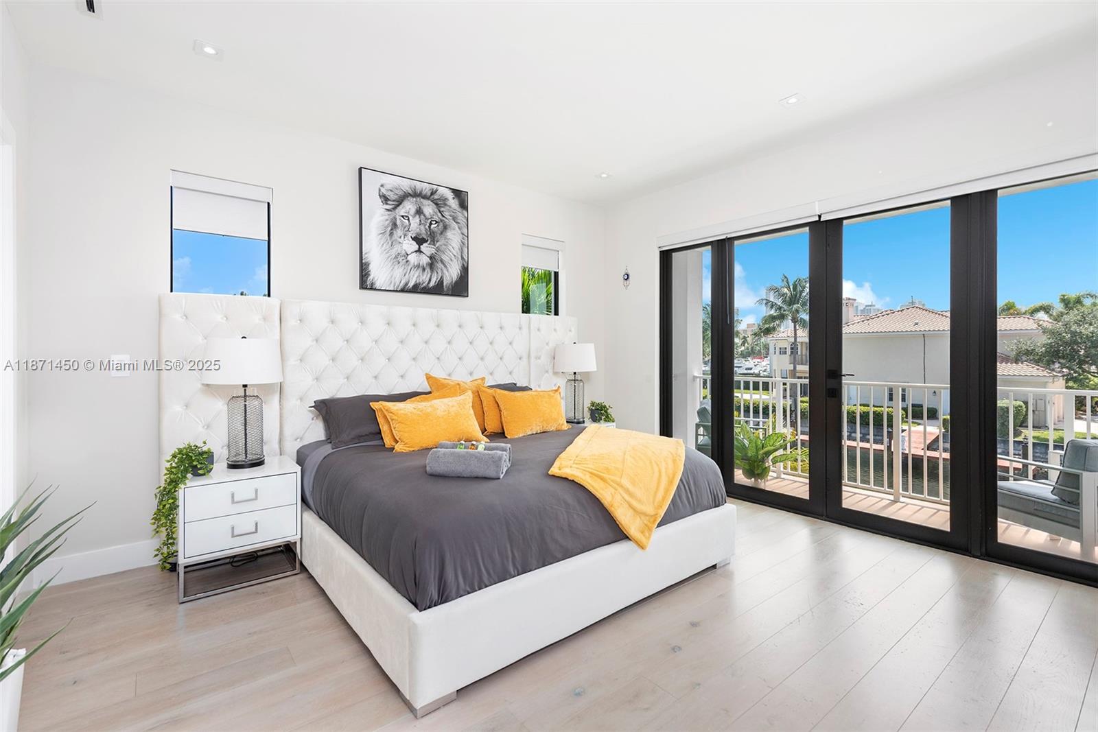 HOLLYWOOD GOLF ESTATES SE - Residential Lease