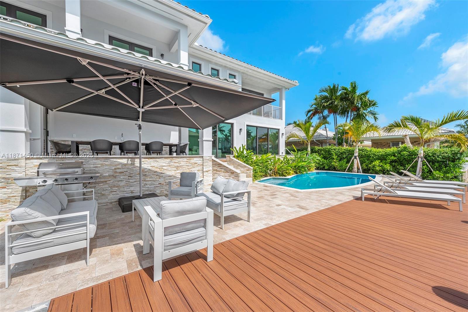 HOLLYWOOD GOLF ESTATES SE - Residential Lease