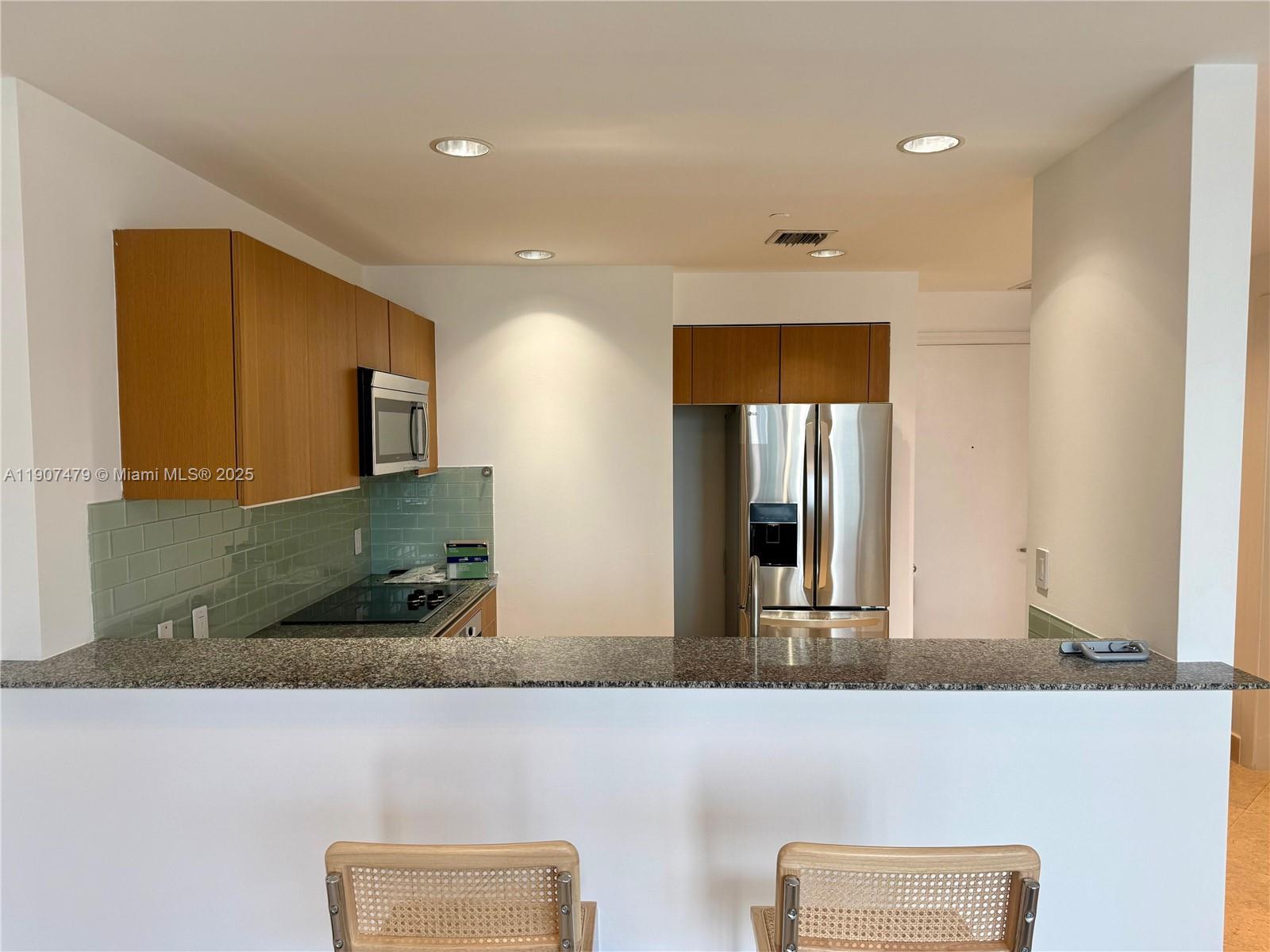 1060 BRICKELL CONDO - Residential Lease