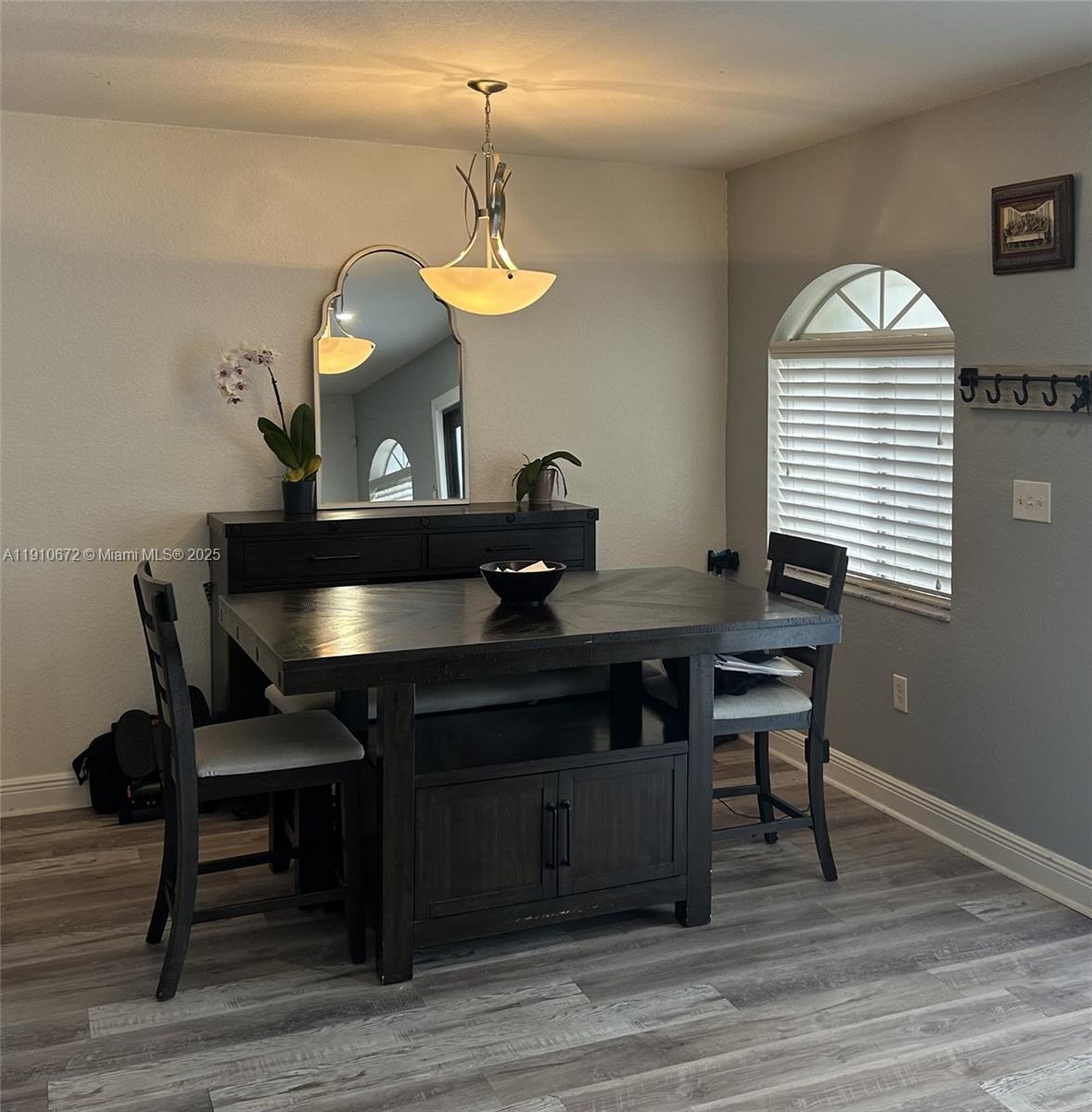 IBIS VILLA AT MIAMI GARDE - Residential