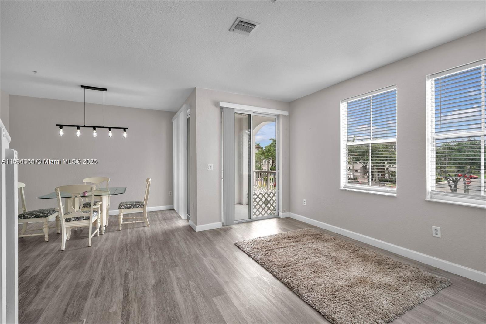 COURTYARDS TWO CONDO - Residential Lease