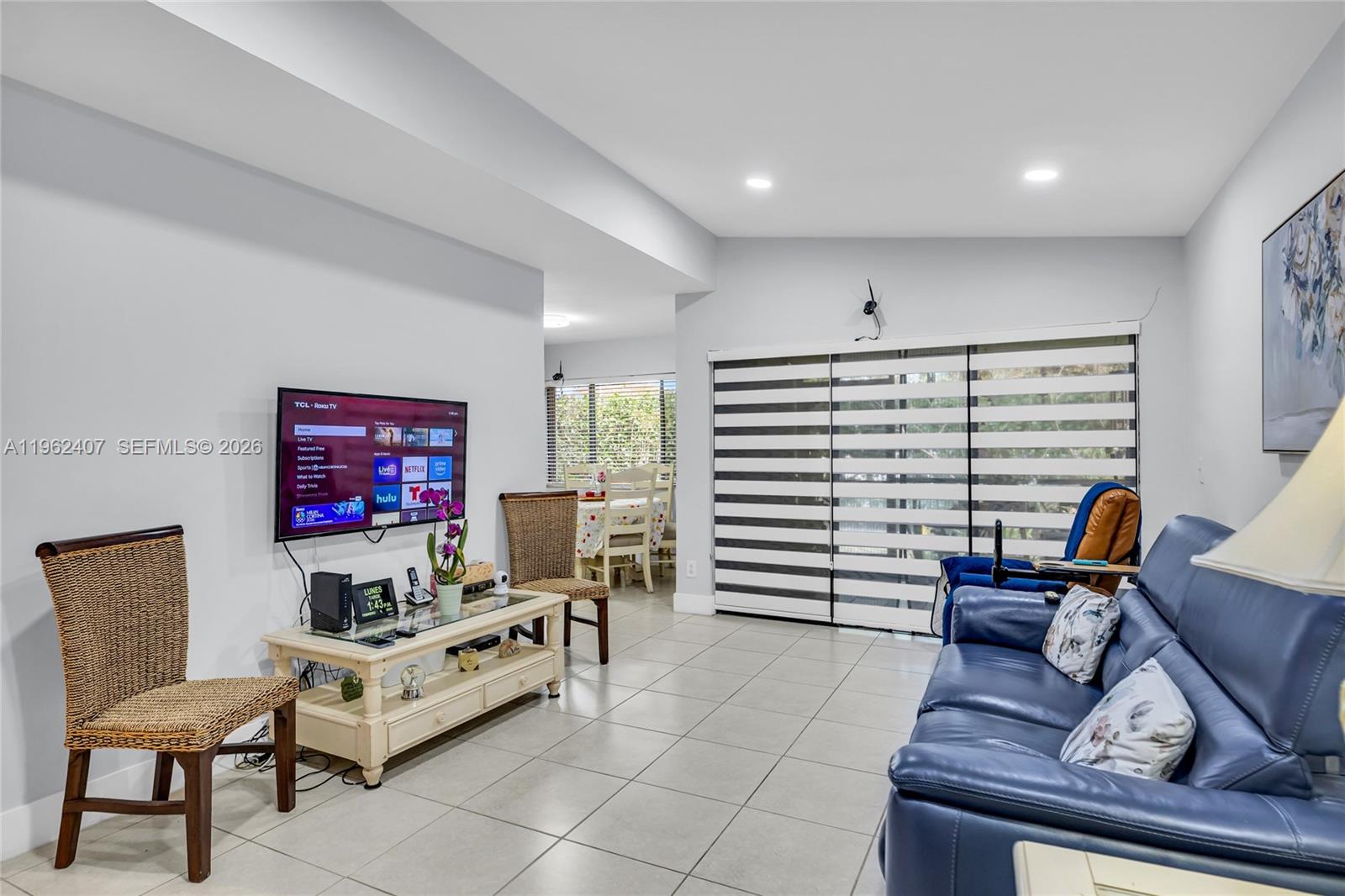 8025 NW 15th Mnr 8025