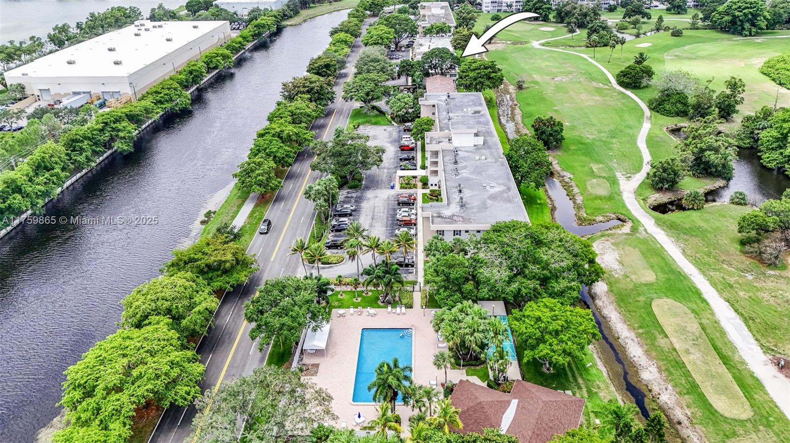 NO 5 PALM-AIRE COUNTRY CL - Residential