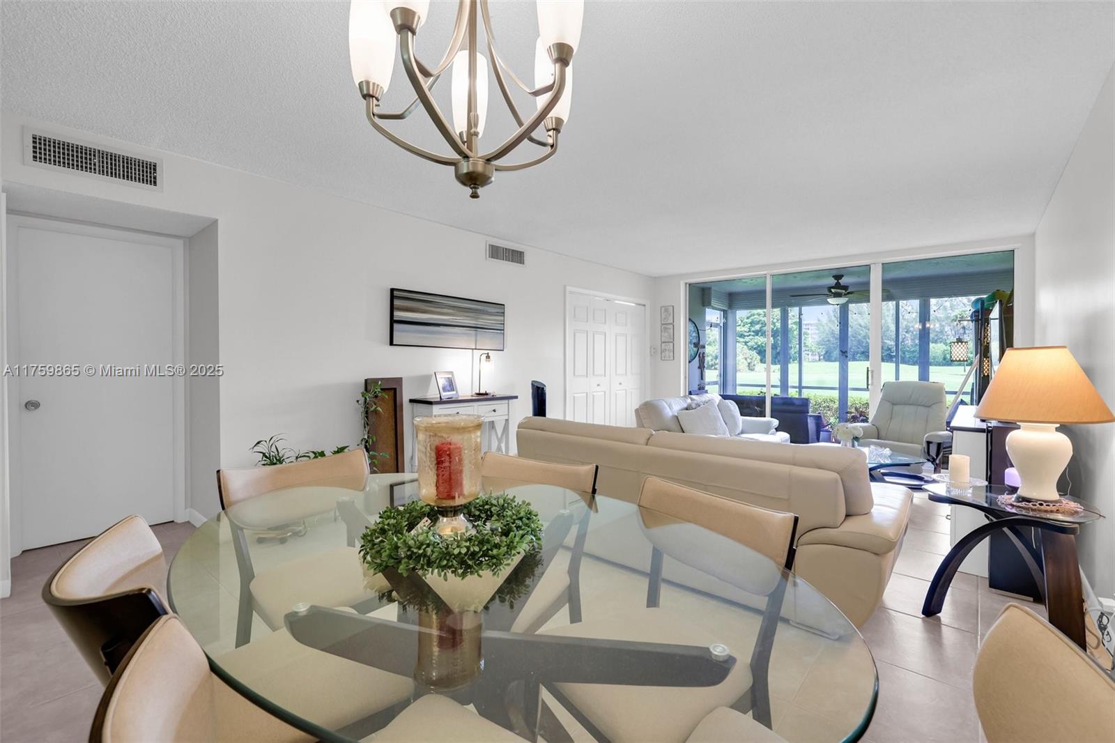 NO 5 PALM-AIRE COUNTRY CL - Residential