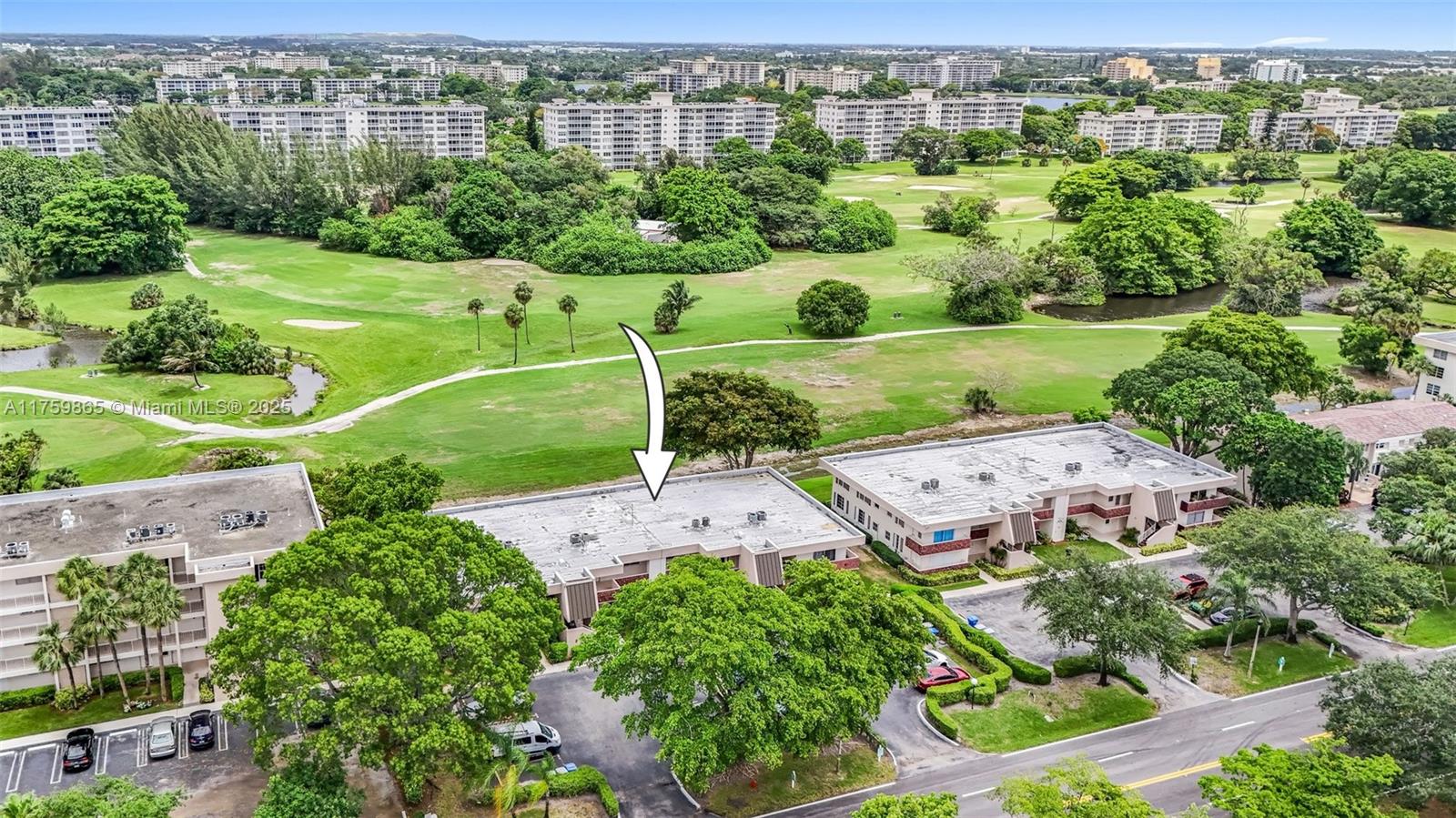 NO 5 PALM-AIRE COUNTRY CL - Residential