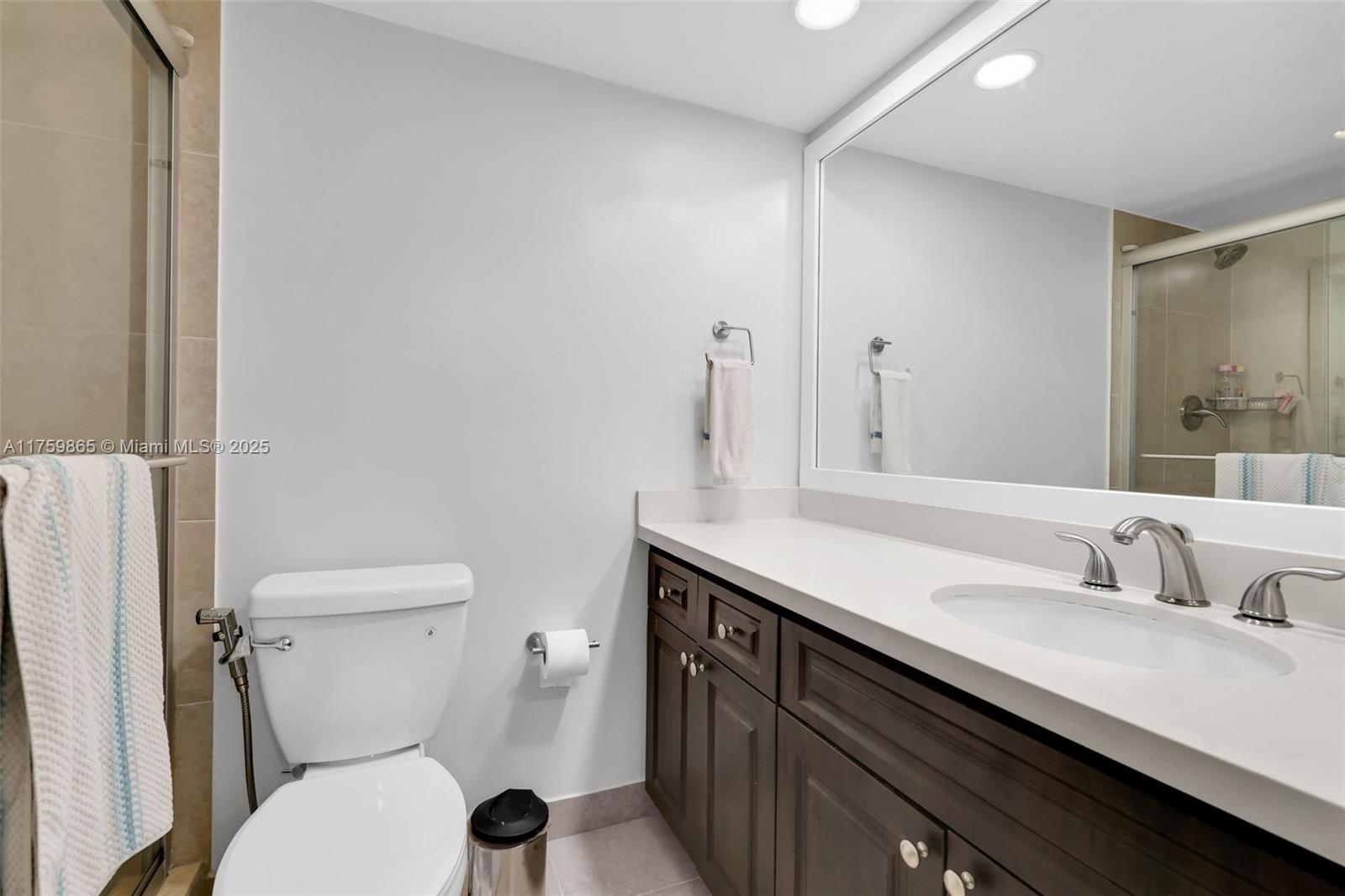 NO 5 PALM-AIRE COUNTRY CL - Residential