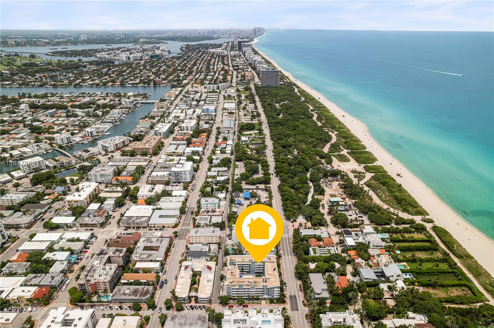 ROND POINT CONDO - Residential