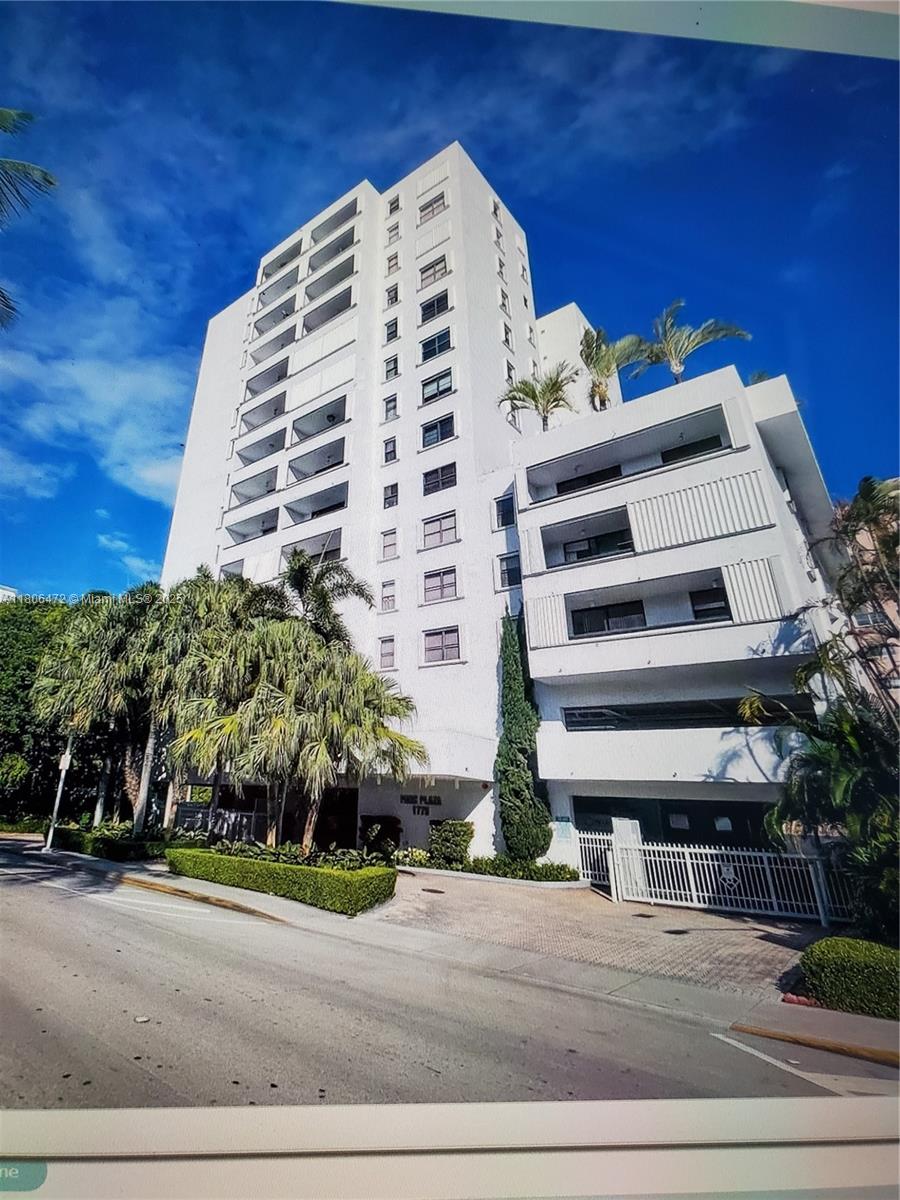 Property for Sale at 1775 Washington Ave 4A, Miami Beach, Miami-Dade County, Florida - Bedrooms: 2 
Bathrooms: 2  - $450,000
