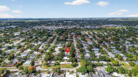 Tiny photo for 270 NW 106th St, Miami, FL 33150 (MLS # A12007172)