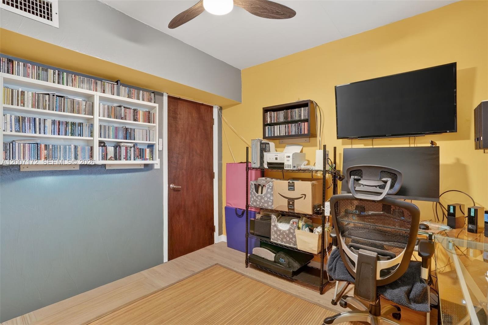 W MIAMI SHORES SEC B - Residential