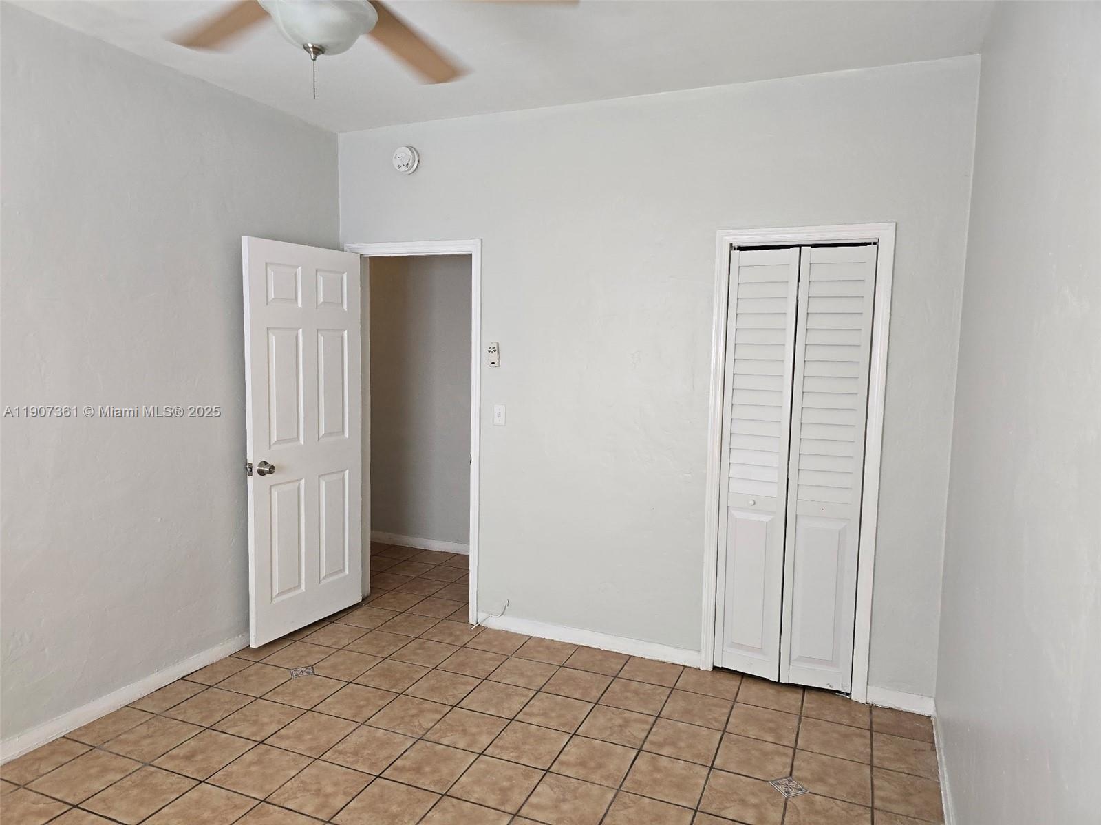 CARMEL VILLAS CONDO - Residential Lease