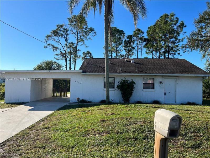 Rental Property at 2909 Sw 23 St 2909, Lehigh Acres, Lee County, Florida - Bedrooms: 2 
Bathrooms: 1  - $1,800 MO.