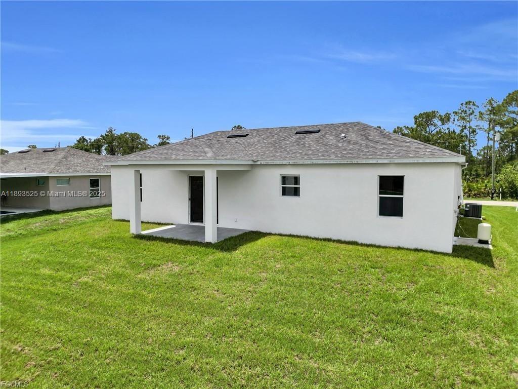 LEHIGH ACRES - Residential