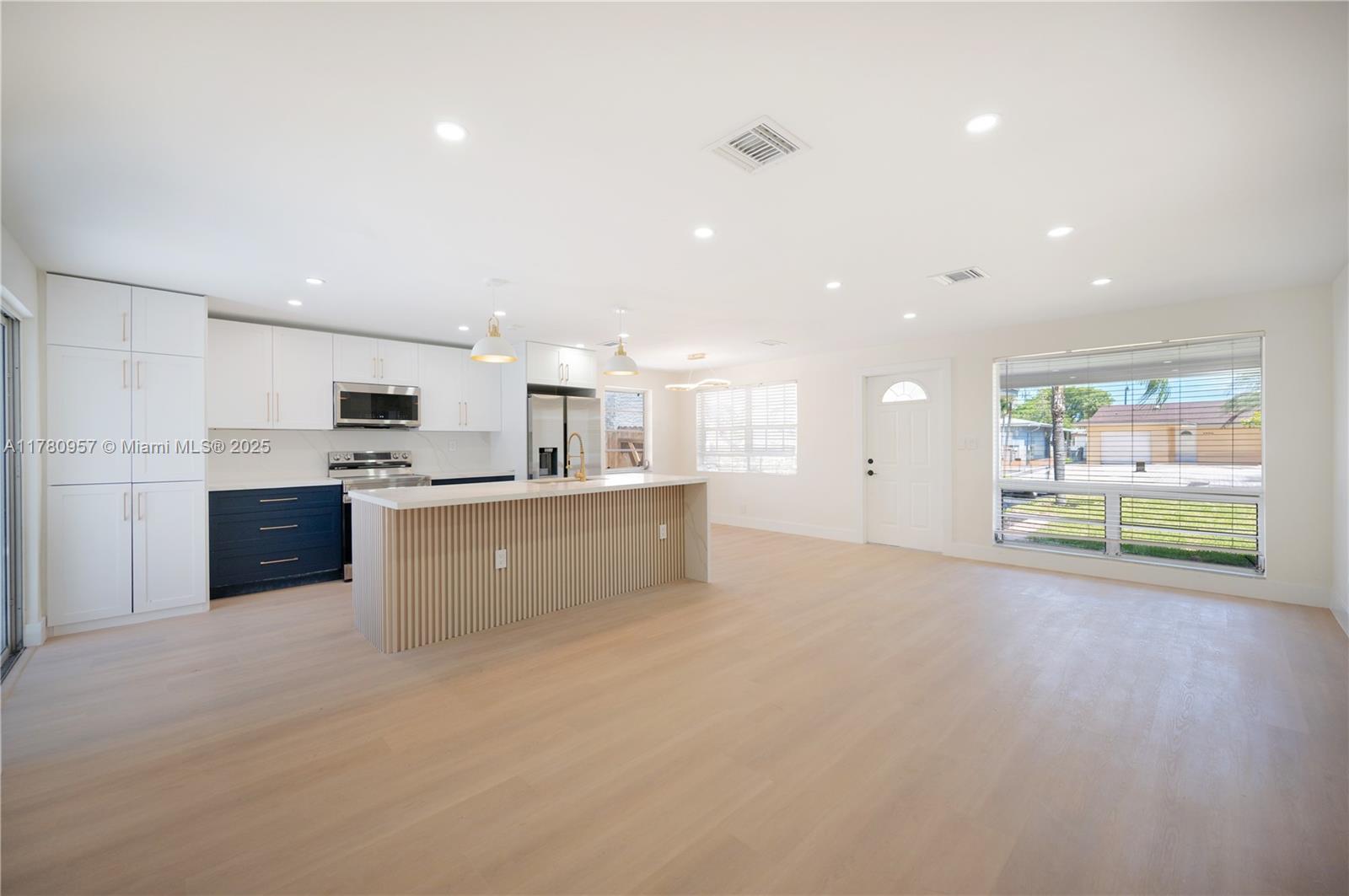 NORTH POMPANO BEACH SEC - Residential