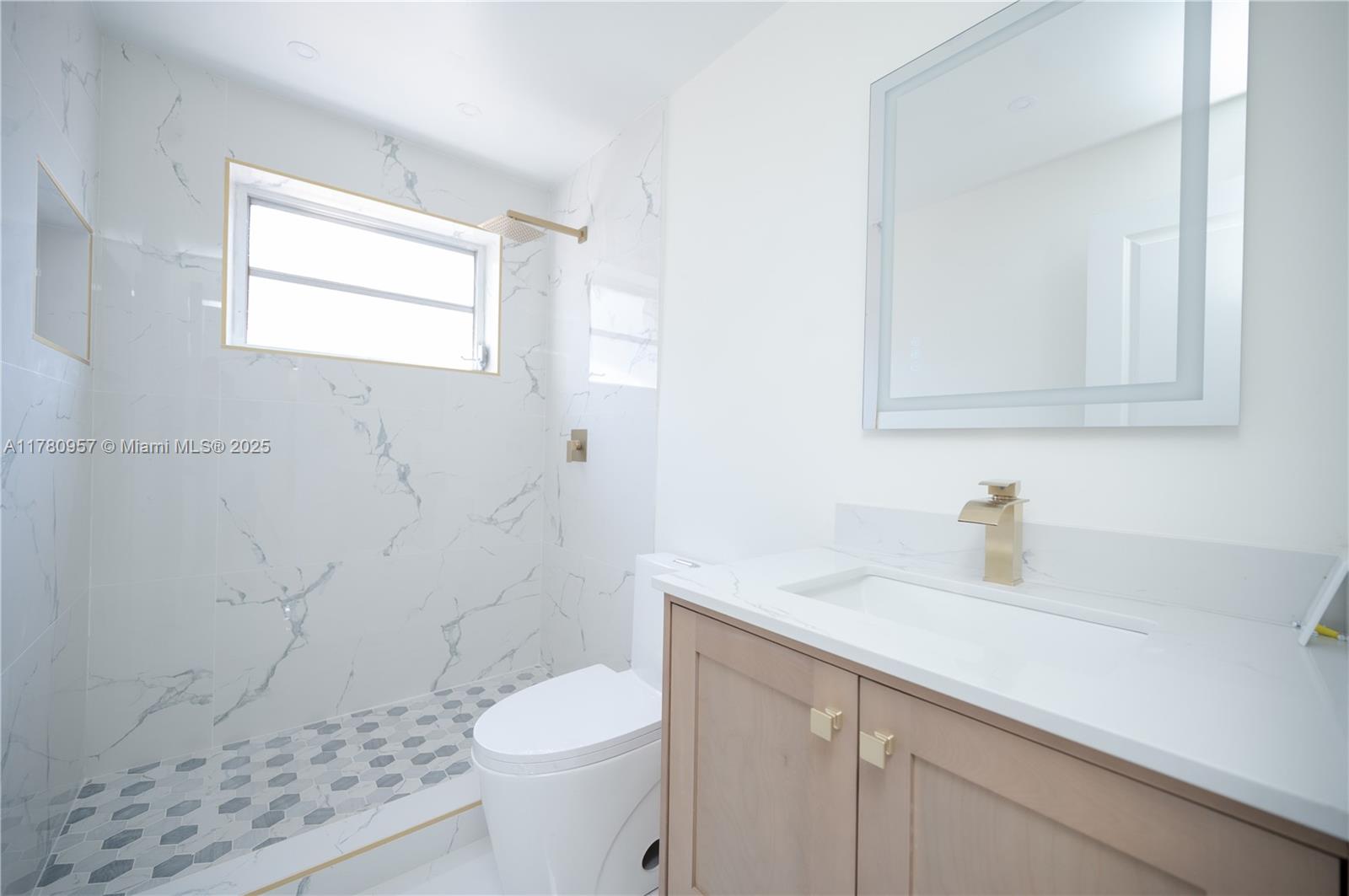 NORTH POMPANO BEACH SEC - Residential