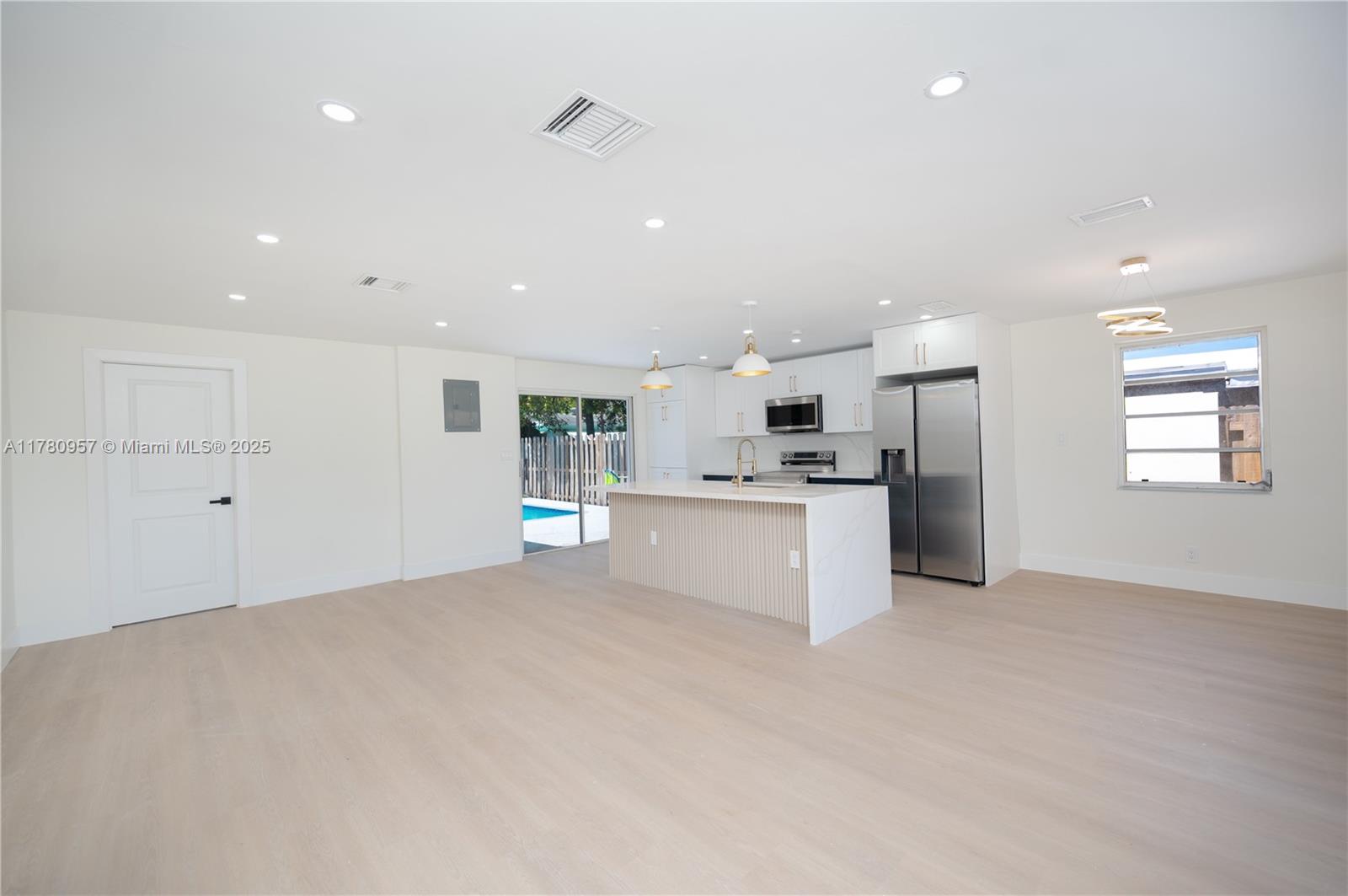 NORTH POMPANO BEACH SEC - Residential