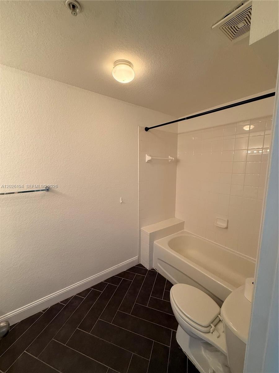 2028 NE 167th St 3-152