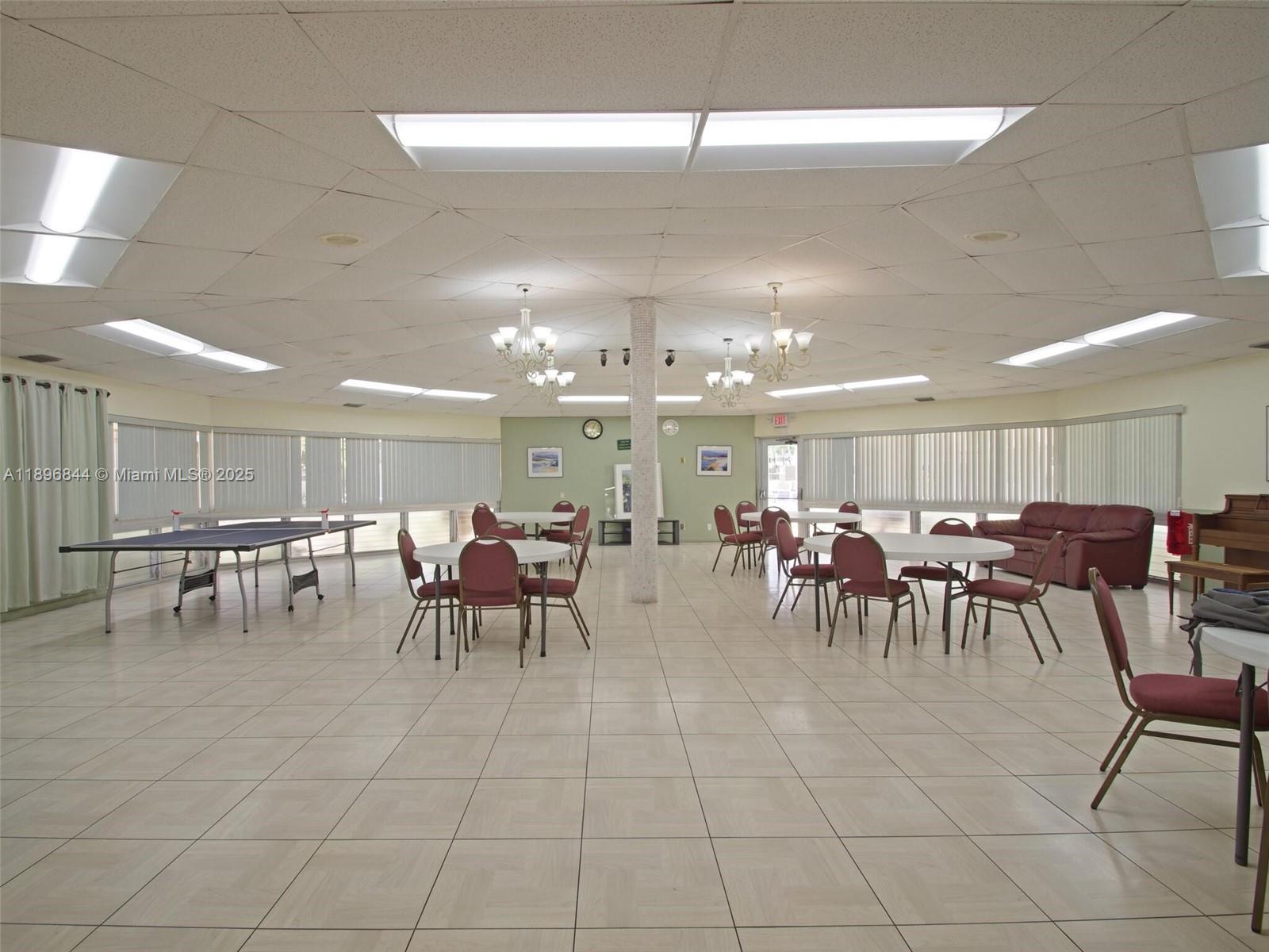 MEADOWBROOK CONDO APTS BL - Residential