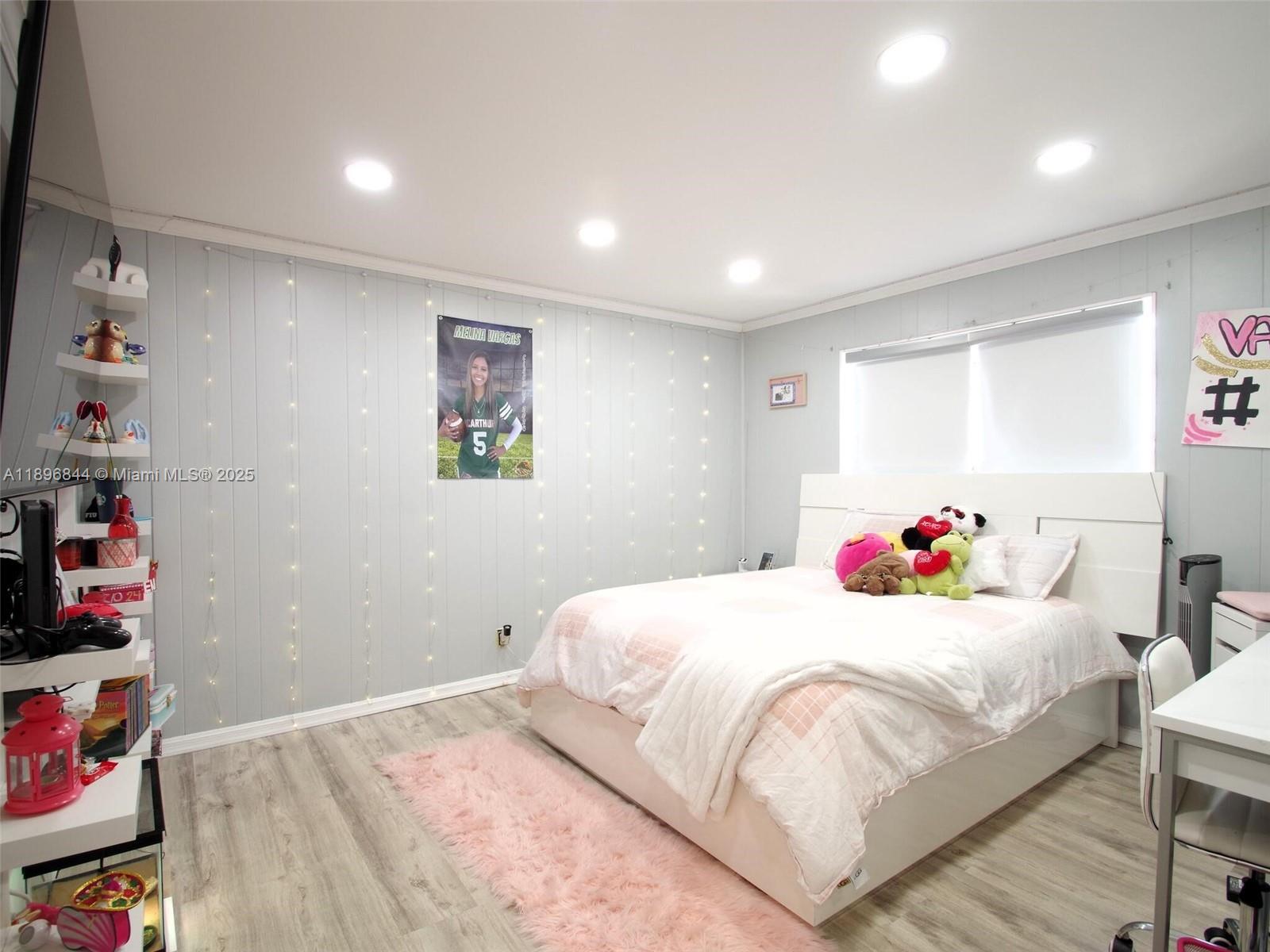 MEADOWBROOK CONDO APTS BL - Residential
