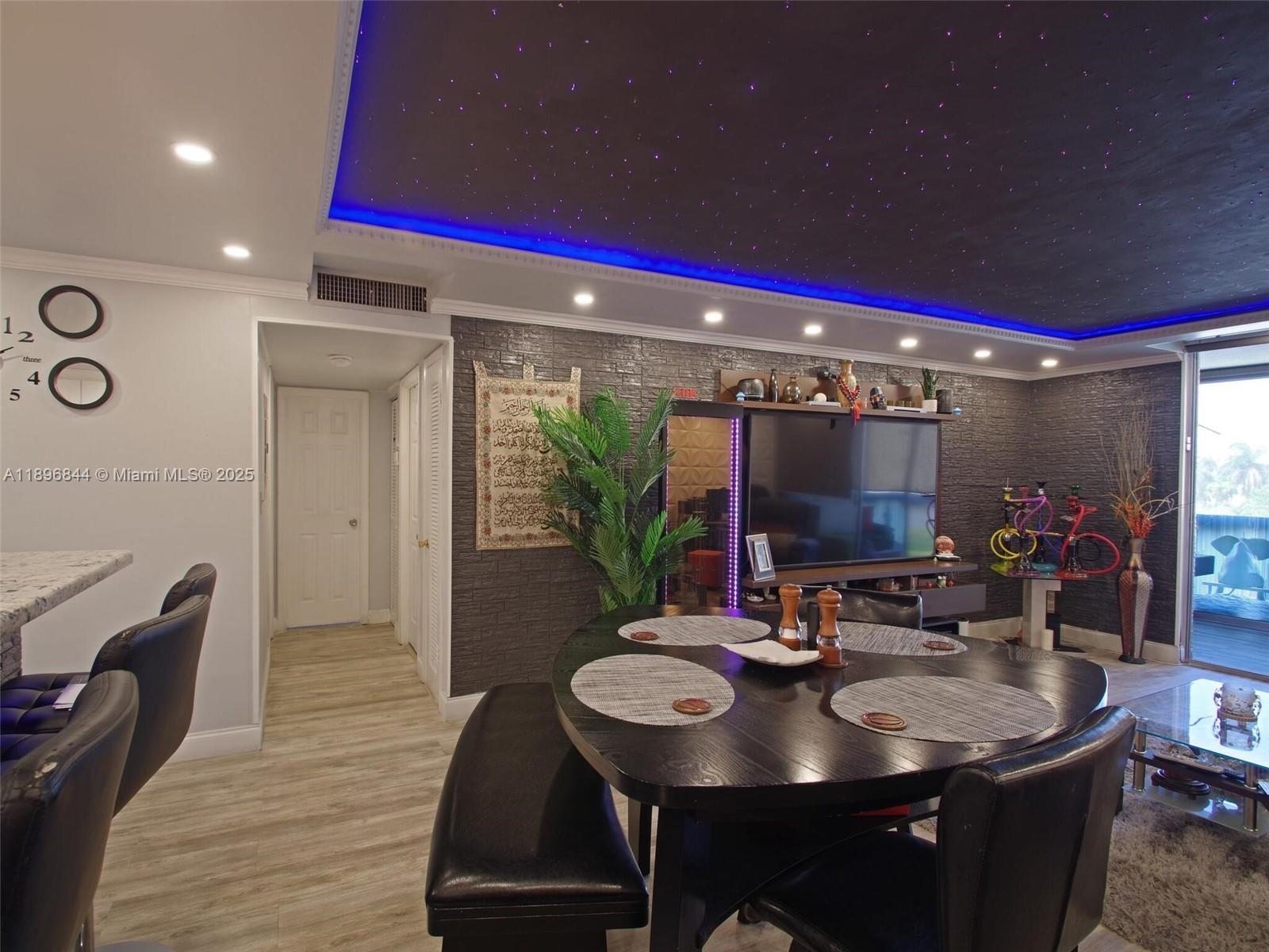 MEADOWBROOK CONDO APTS BL - Residential