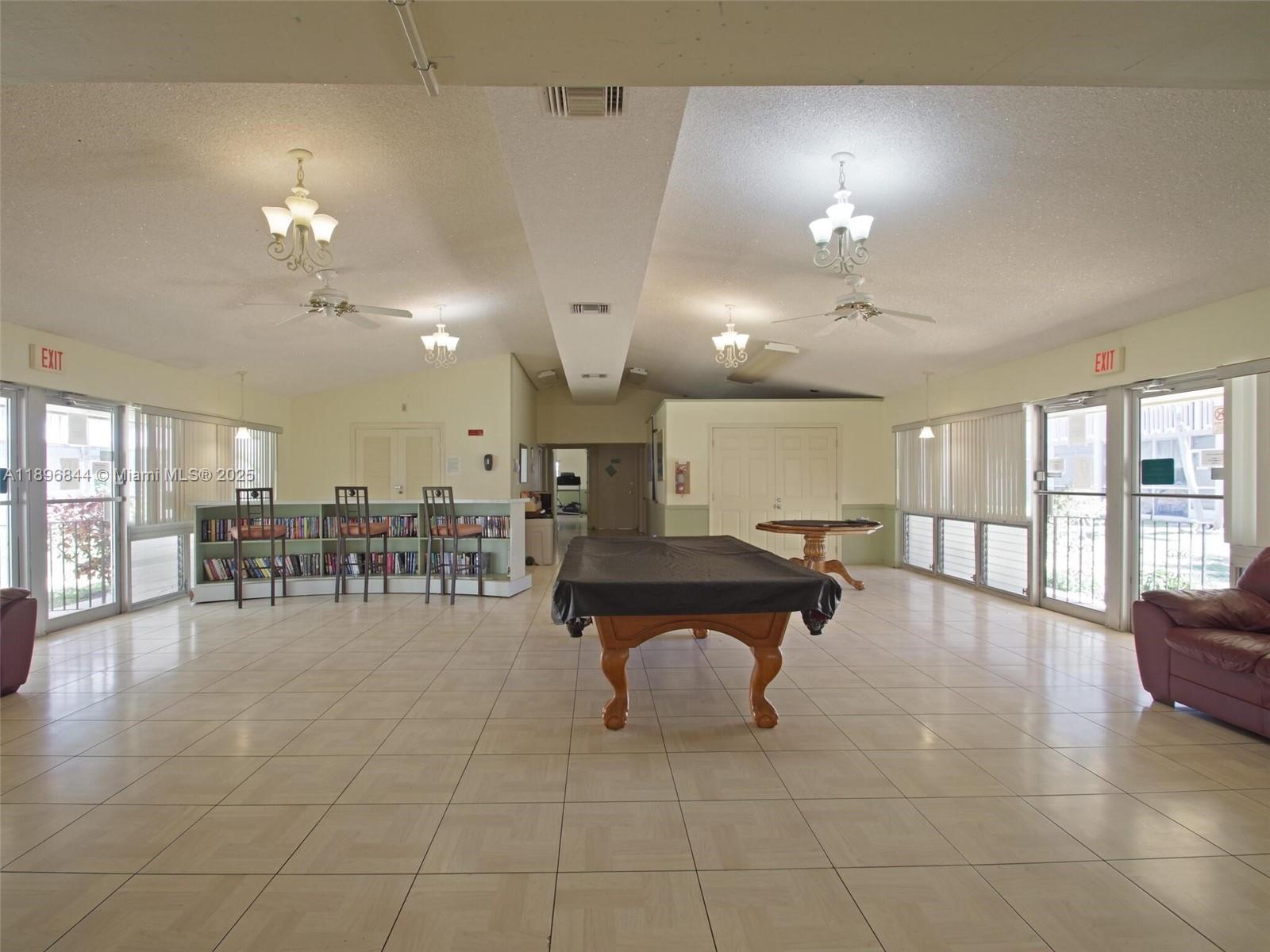 MEADOWBROOK CONDO APTS BL - Residential