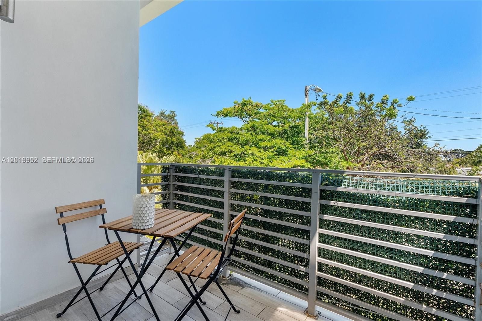 2920 SW 25TH TERRACE COND - Residential