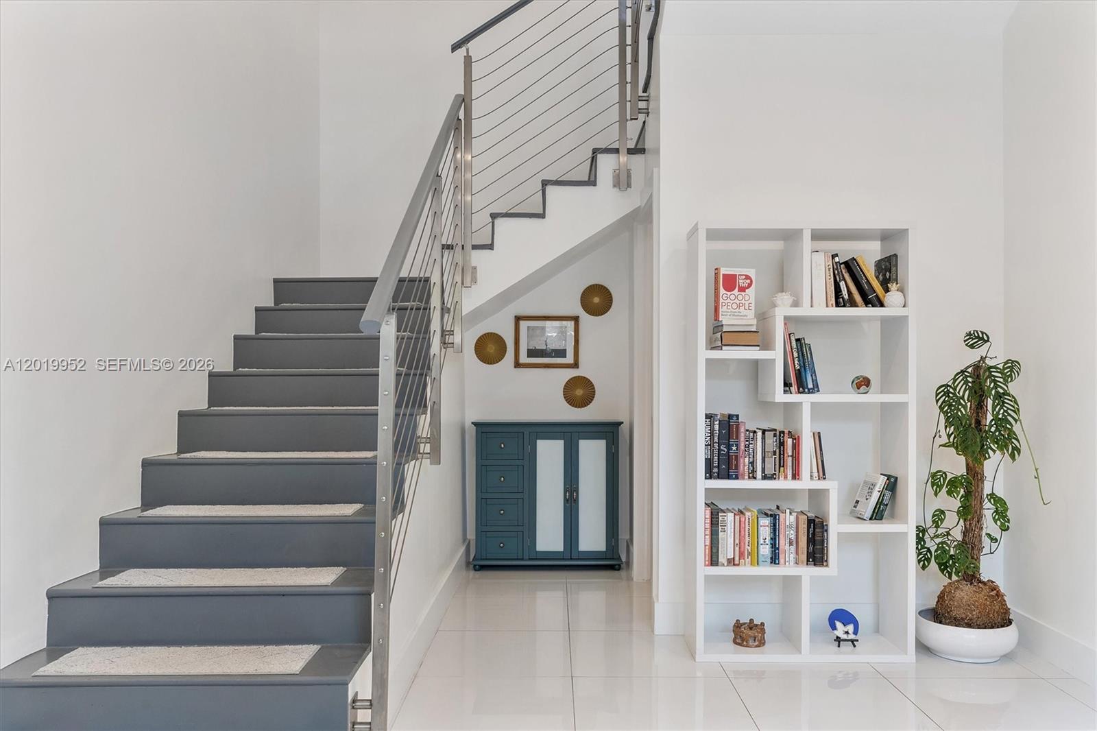 2920 SW 25TH TERRACE COND - Residential