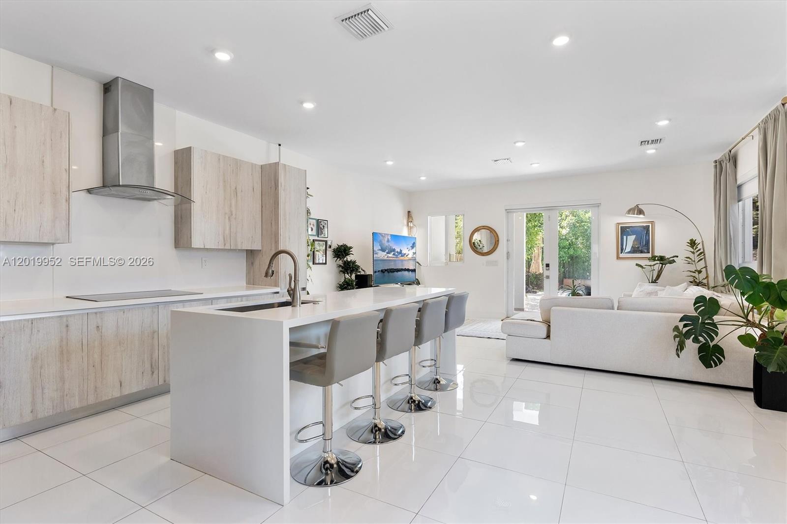 2920 SW 25TH TERRACE COND - Residential