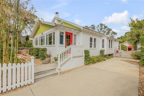 A home in New Smyrna Beach