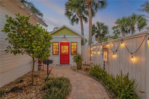 A home in New Smyrna Beach