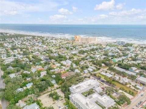 A home in New Smyrna Beach