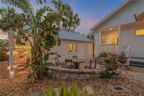 A home in New Smyrna Beach