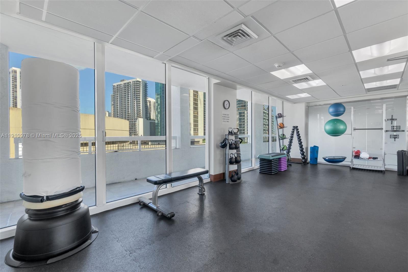 BRICKELL ON THE RIVER N T - Residential Lease