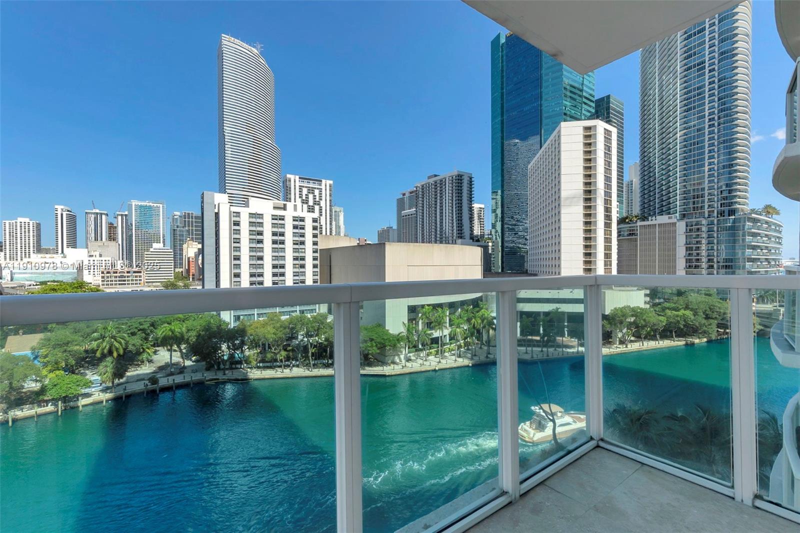 BRICKELL ON THE RIVER N T - Residential Lease