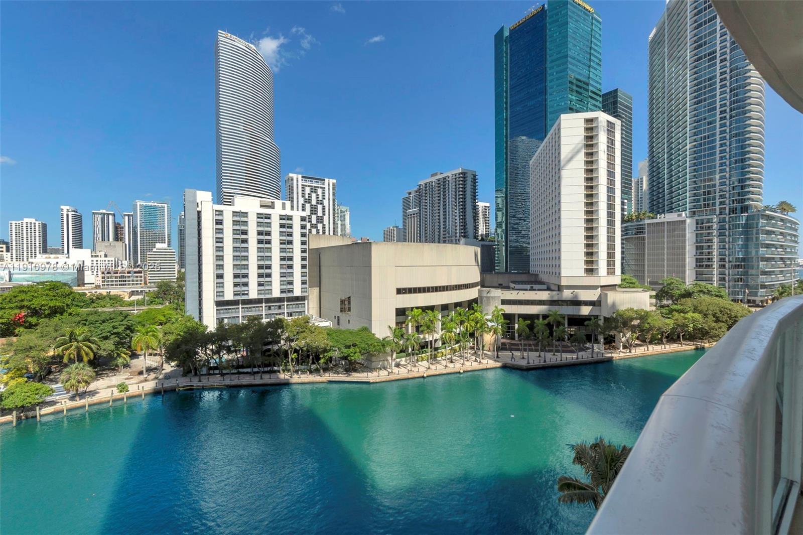 BRICKELL ON THE RIVER N T - Residential Lease