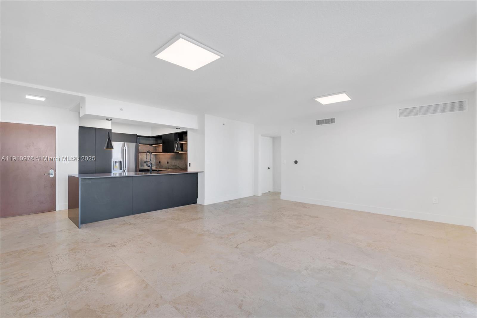 BRICKELL ON THE RIVER N T - Residential Lease