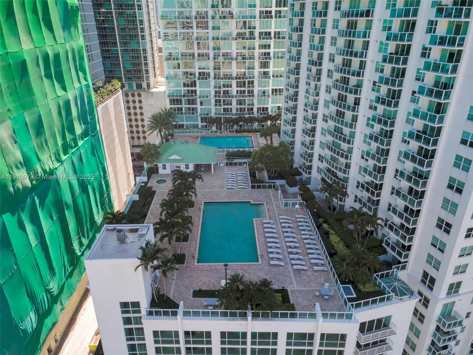 BRICKELL ON THE RIVER N T - Residential Lease