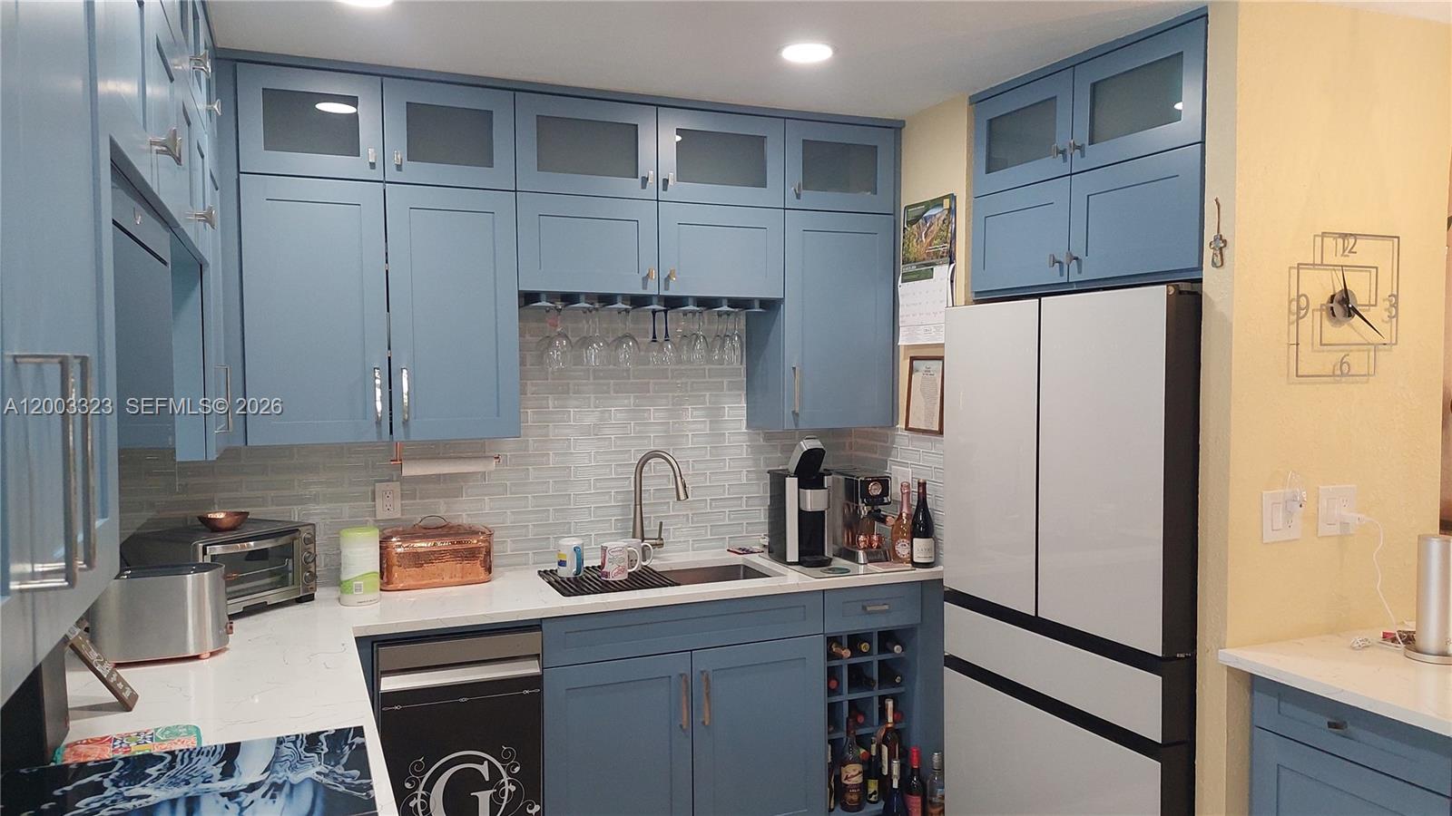 BABCO MANORS - Residential