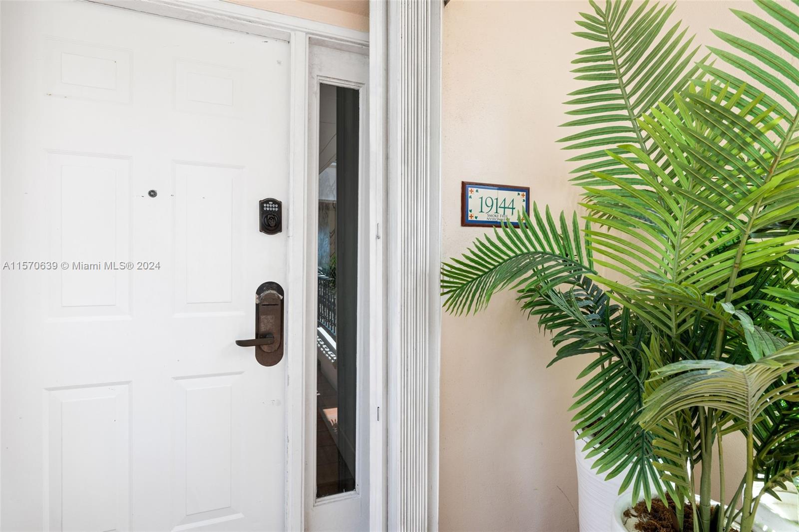 Seaside Condo - Residential Lease