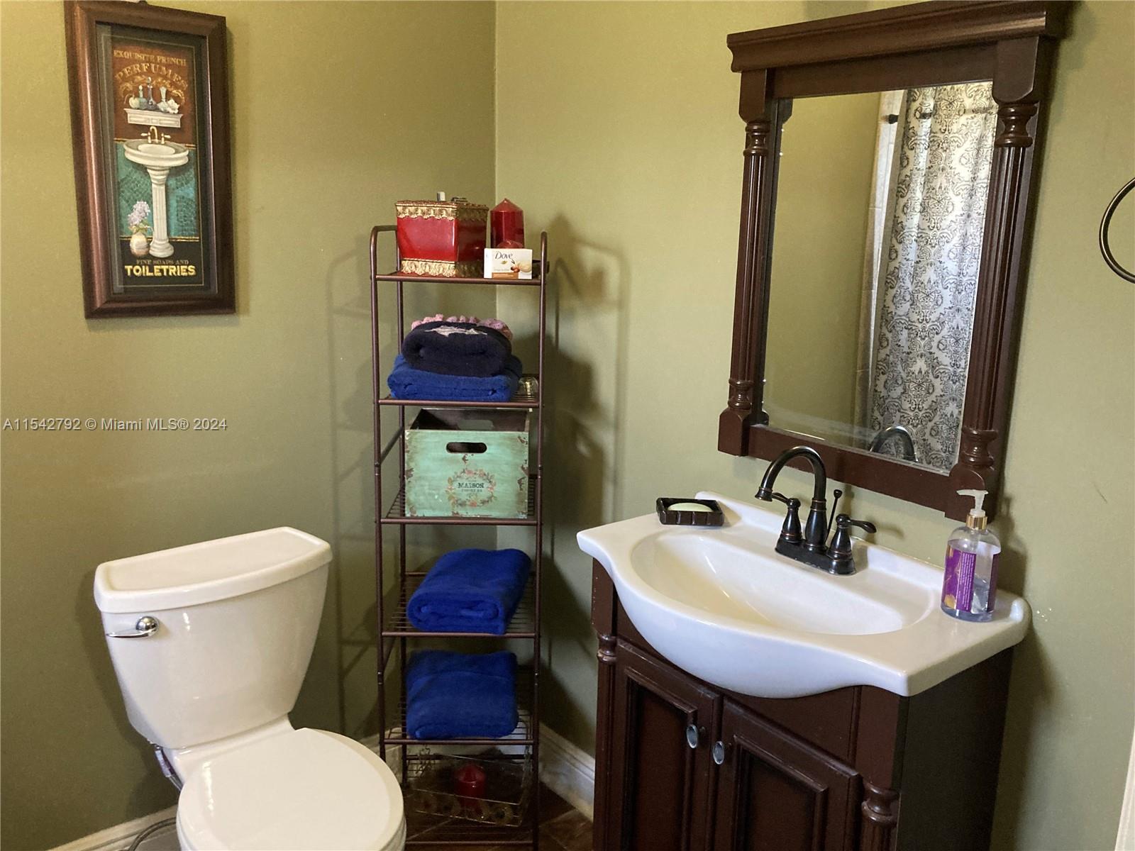 REDLANDS - Residential