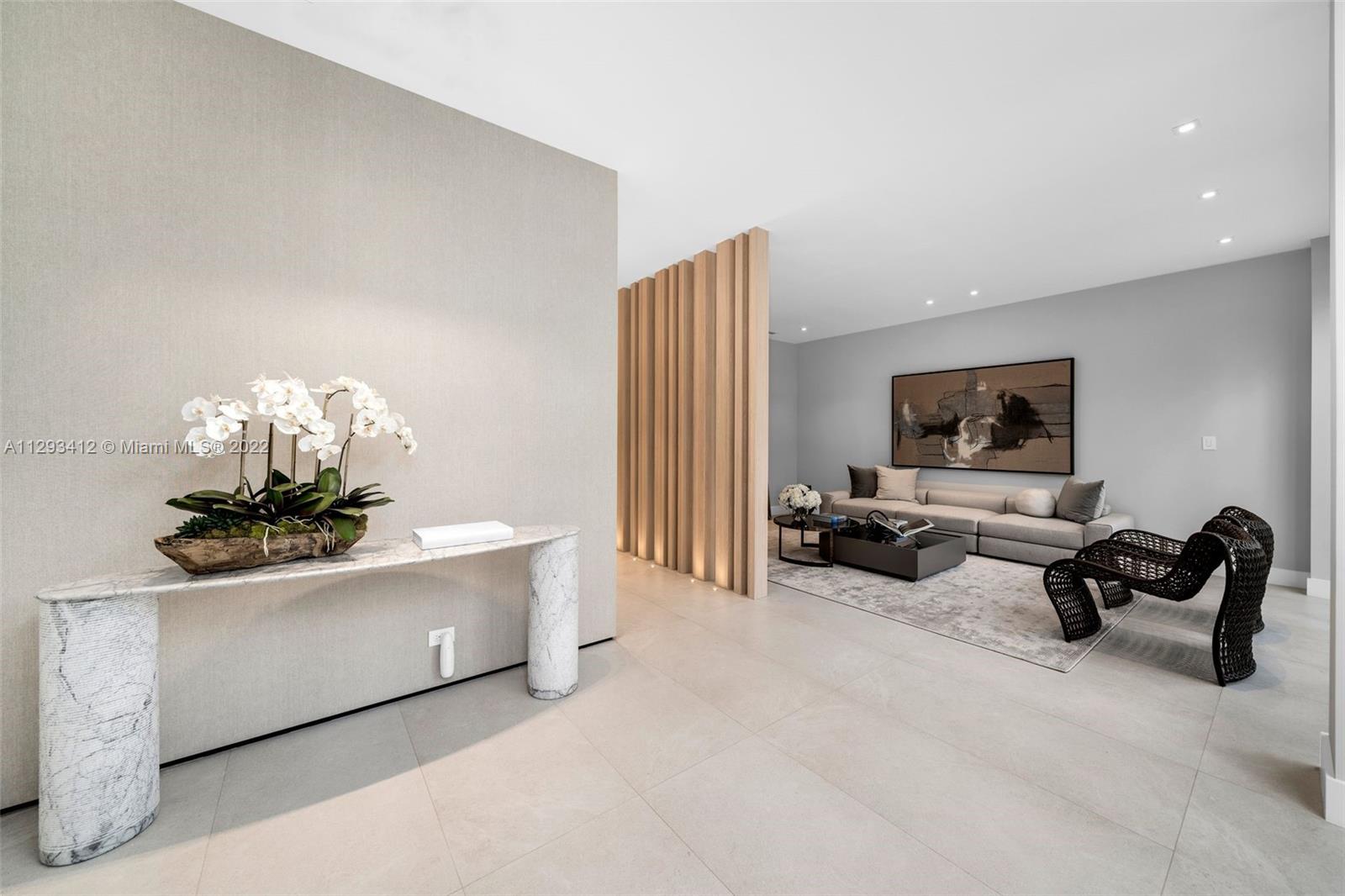 DOUGLAS CIRCLE - Residential