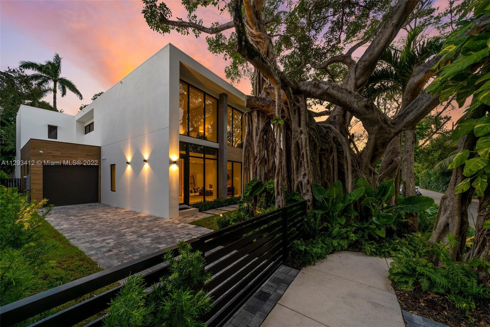 DOUGLAS CIRCLE - Residential