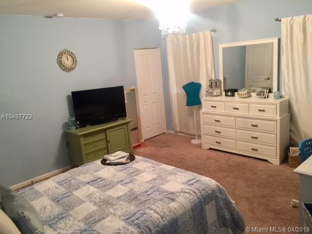 REDLAND REEF - Residential