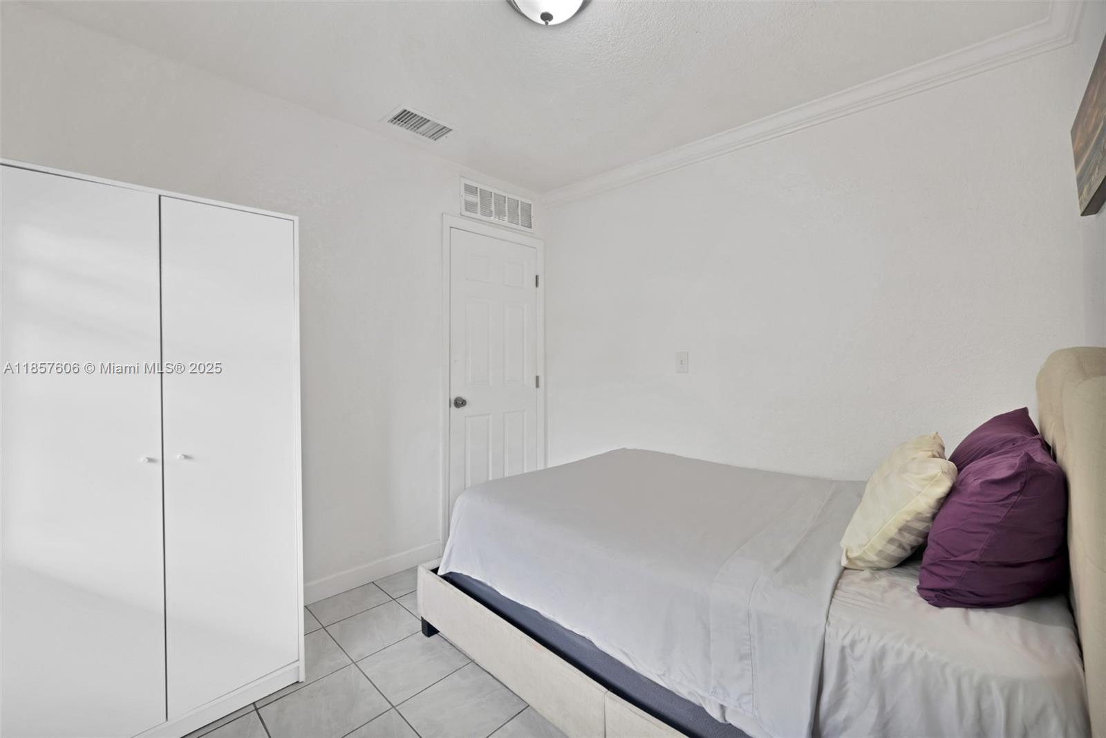 MIDDLE RIVER HEIGHTS - Residential