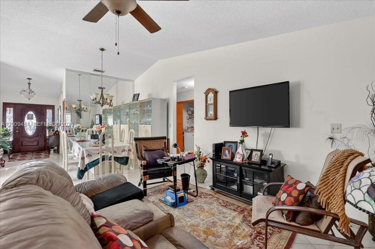 MUNNE SUB 1ST ADDN - Residential