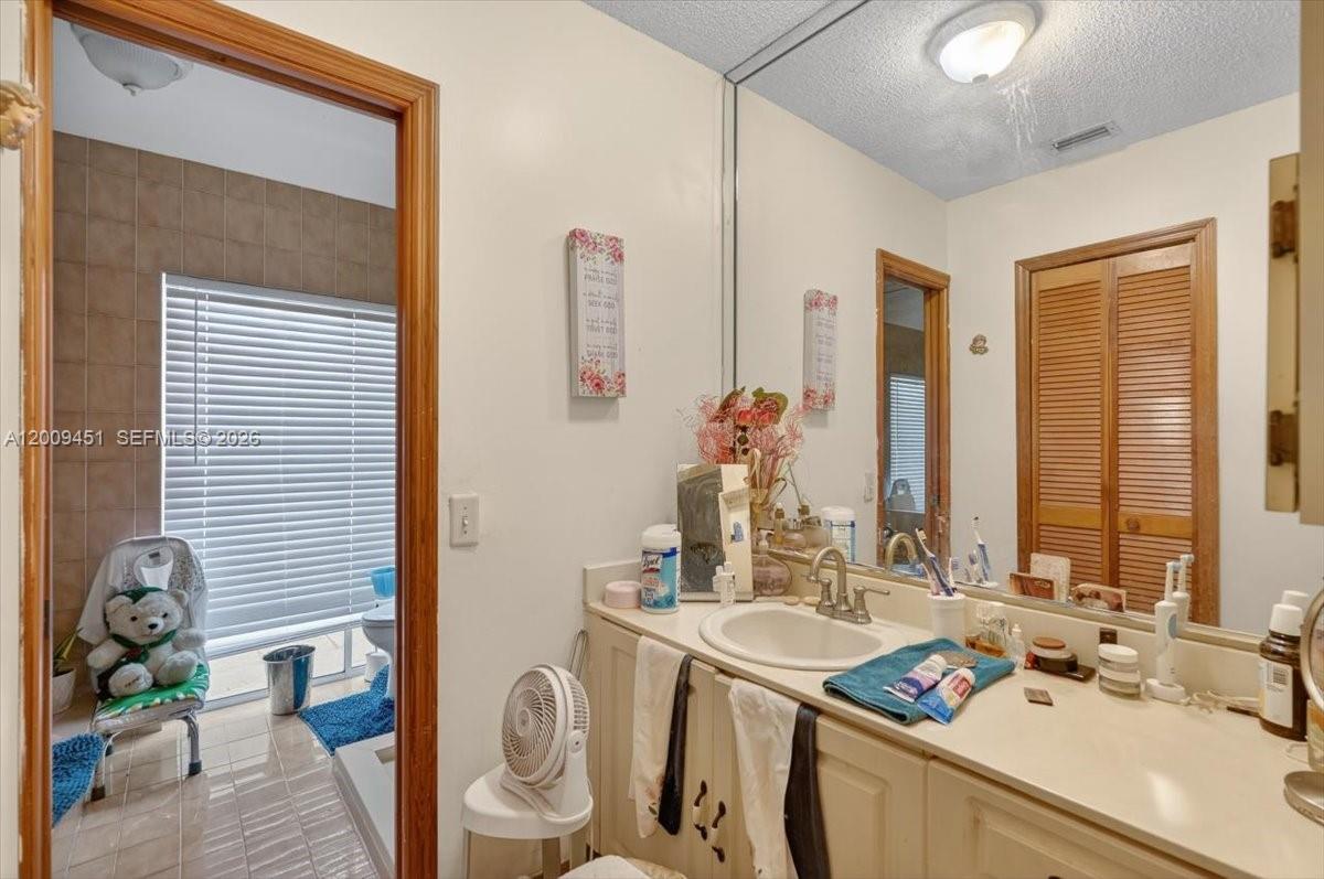 MUNNE SUB 1ST ADDN - Residential