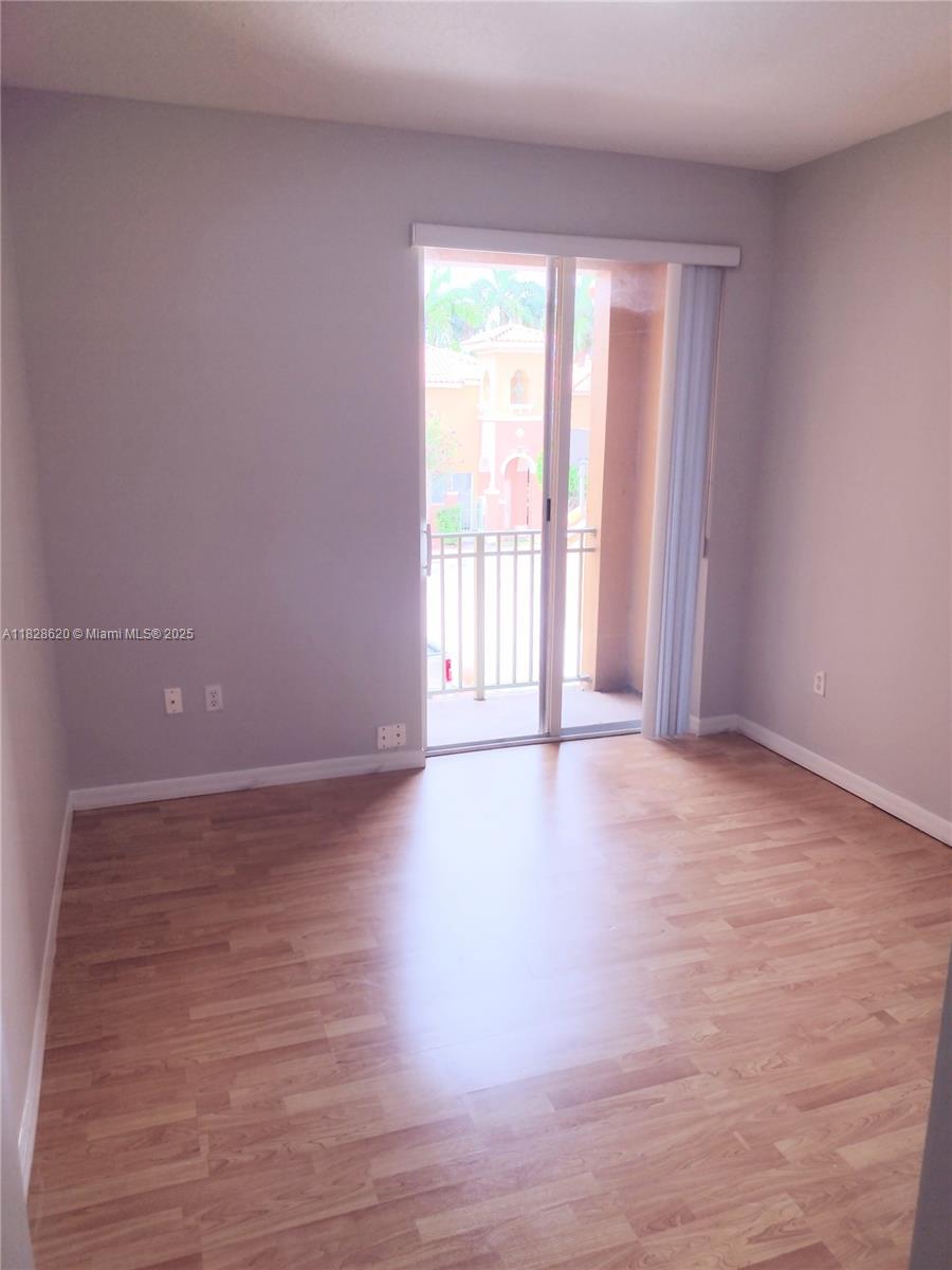 654 SW 106th Ave 1502, Pembroke Pines, FL, 33025/$390,000 3 654 SW 106th Ave 1502